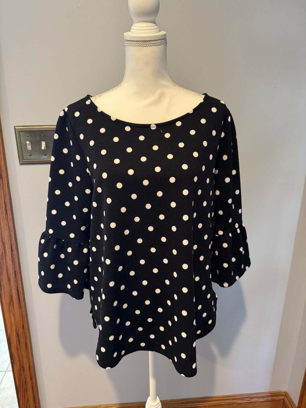 Green Envelope Black White Polka Dot 3/4 Sleeve Top Size 1X
